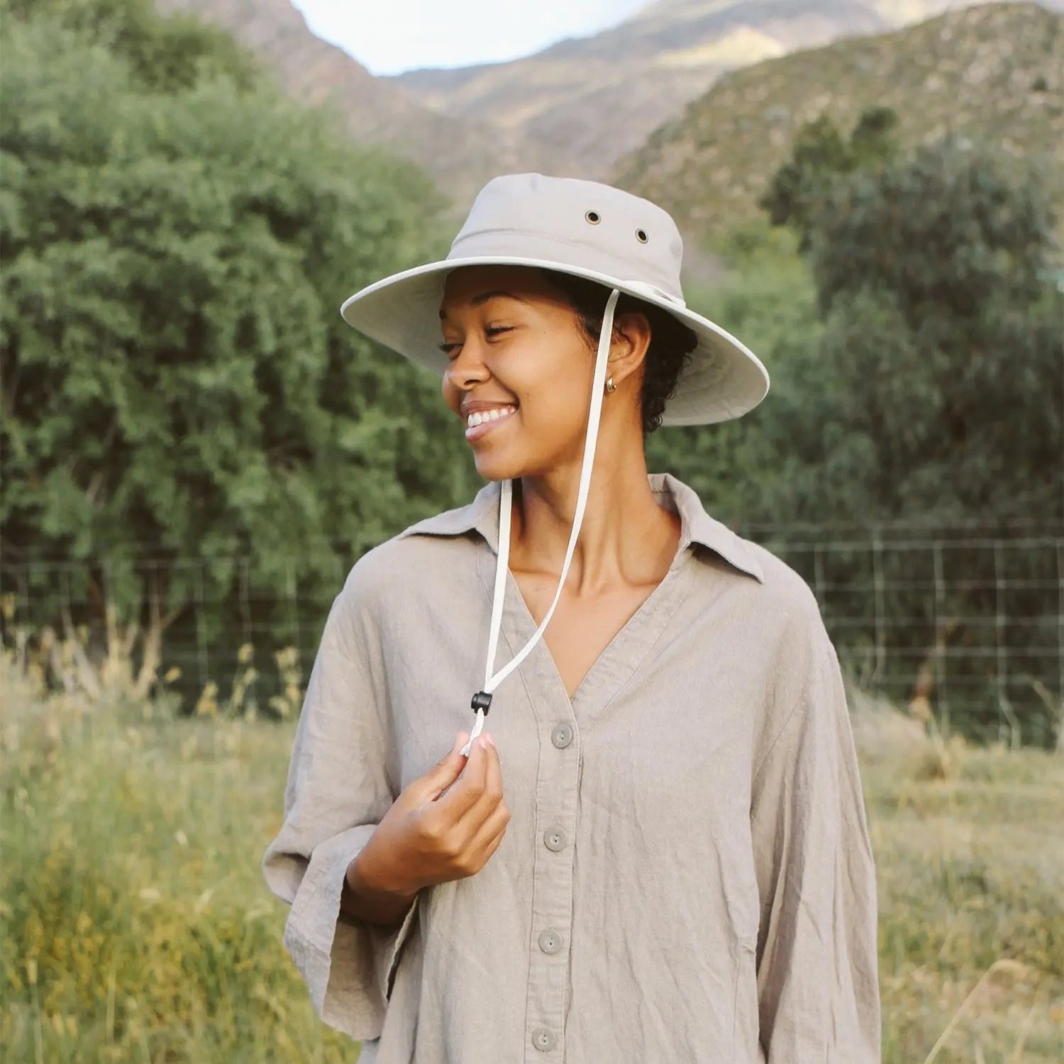 Explorer - SUNHATS EUROPE