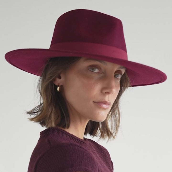Chloe Fedora